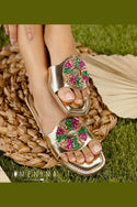 Sandalias Flip Flop elegantes con detalle de brillantes